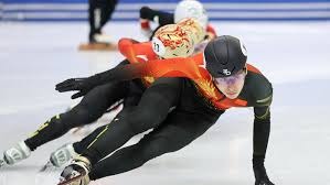 河南队球员尹鸿博宣布退役